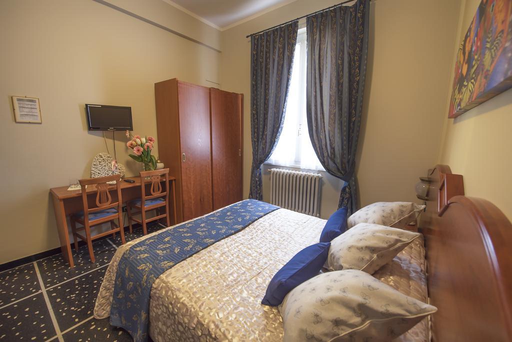 Hotel Bristol Лаванья Екстер'єр фото